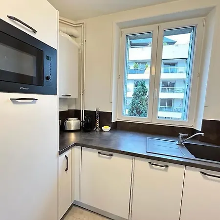 Forum Graphic Magnifique T2 Spacieux Au Centre * Ρενς