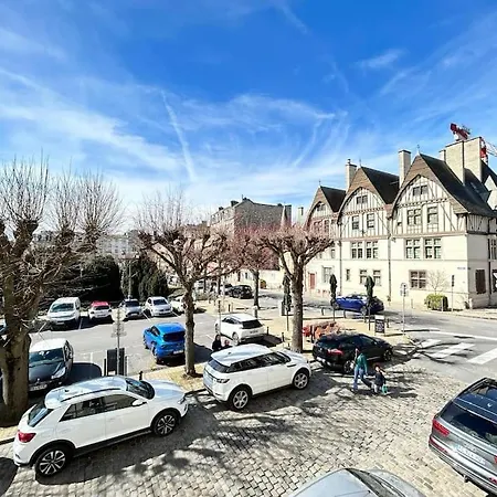 Forum Graphic Magnifique T2 Spacieux Au Centre *